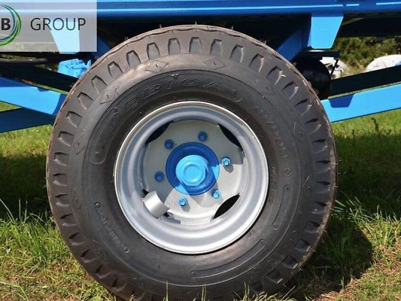 Green  Mower T653/1