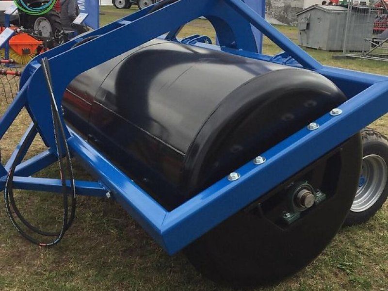 Metal Technik Meadow Roller
