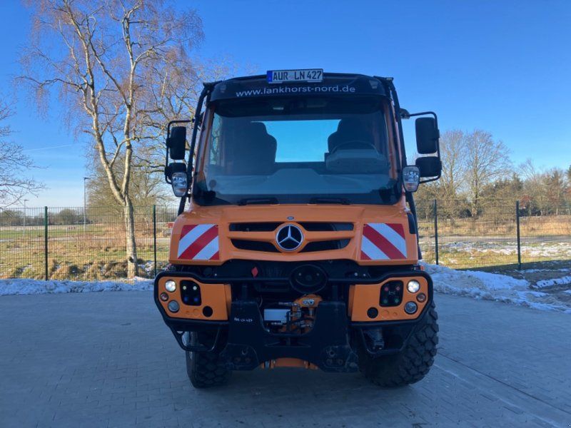 Mercedes-Benz U 427