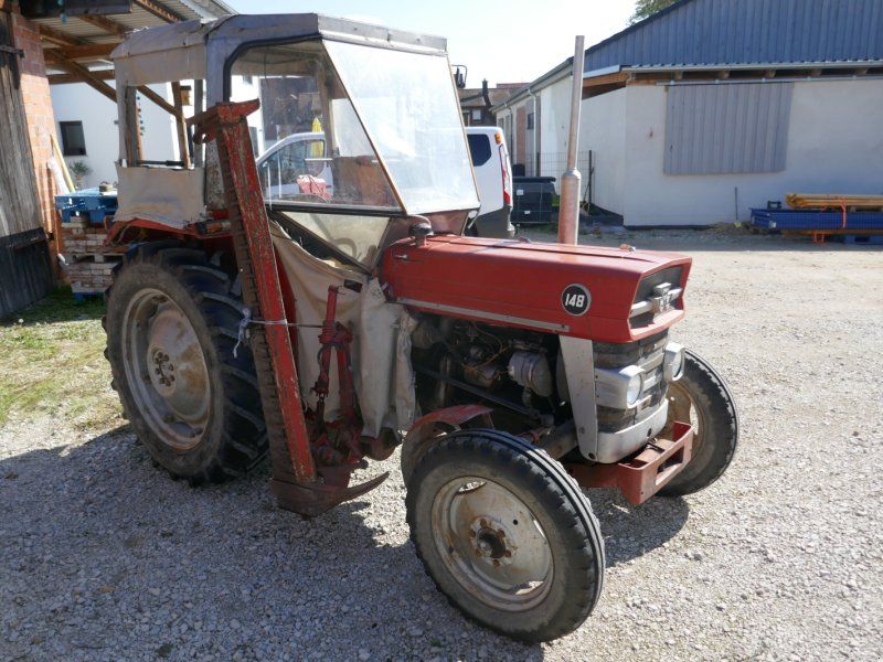 Massey Ferguson 148 Multipower mit Verdeck und Mähwerk. Erst 5100 Std!