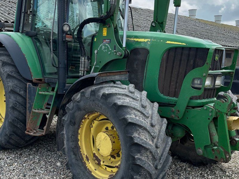 John Deere 6920S