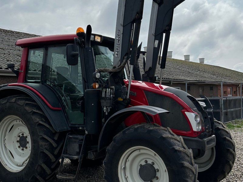 Valtra N123 H5