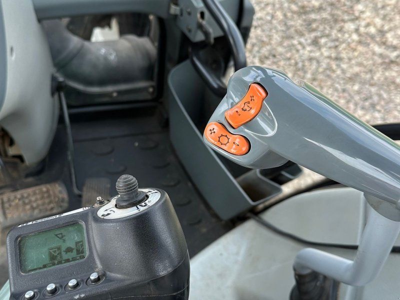 Valtra N123 H5