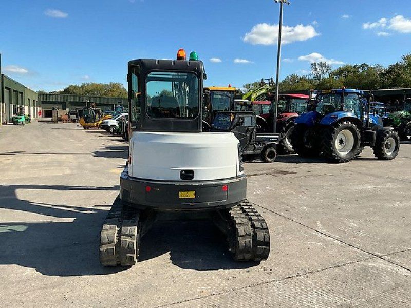 Bobcat E50