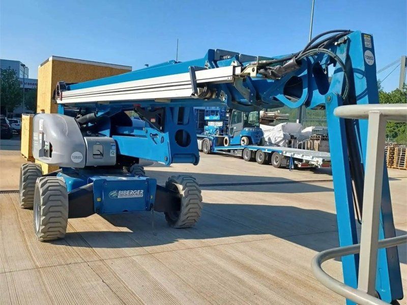 Niftylift HR 28 Hybrid 4x4