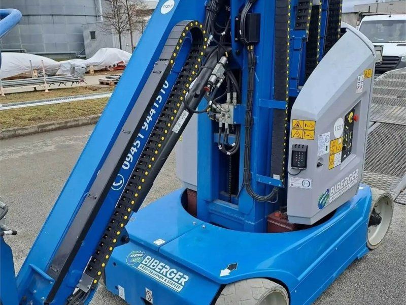JLG Toucan 12E+
