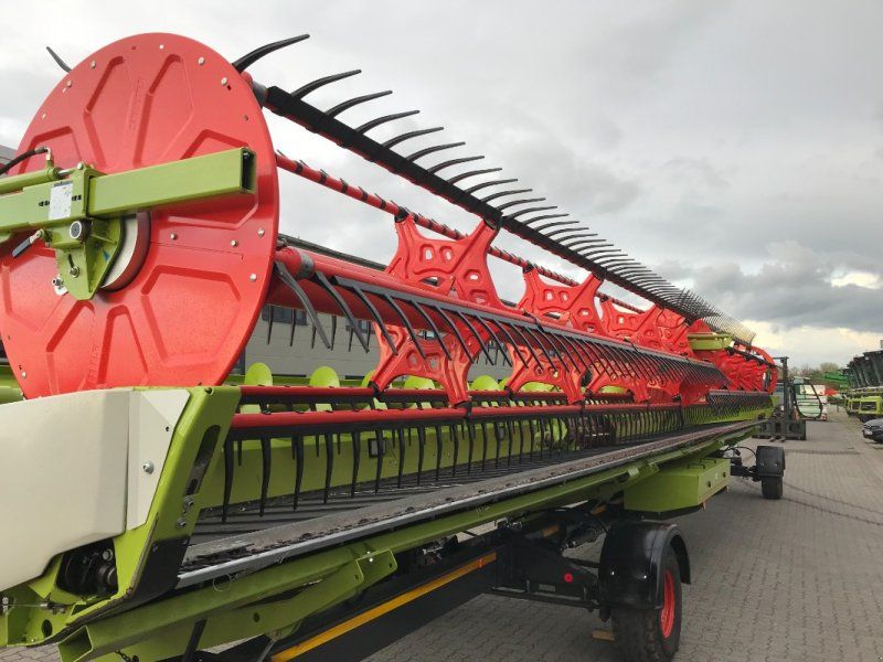 Claas Convio 1380 *mit Transportwagen