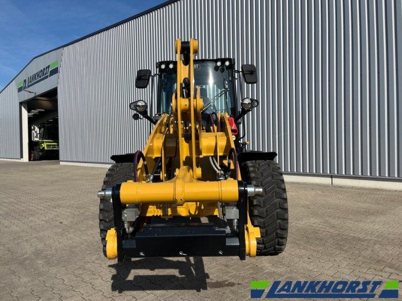 Cat 908 HL (High Lift)