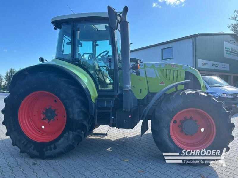 Claas ARION 640