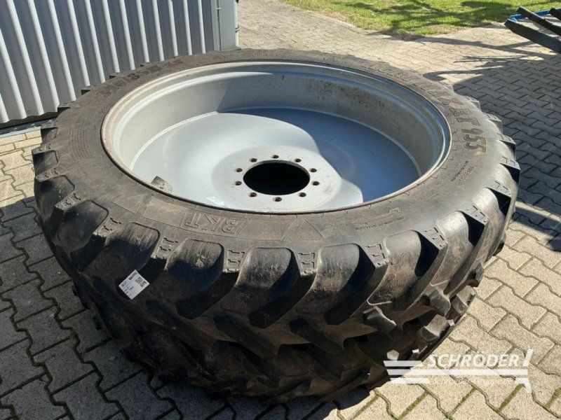 Amazone 2X 340/85 R48 BKT