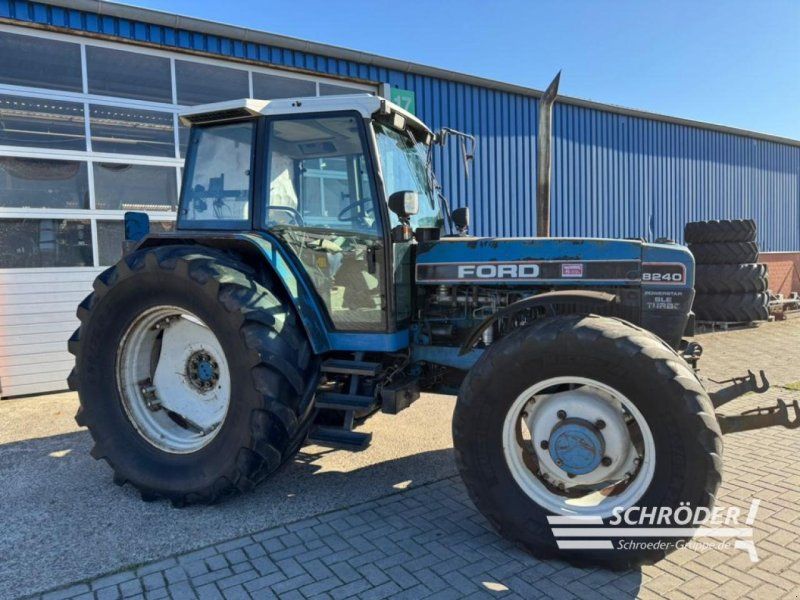 New Holland 8240 POWERSTAR SLE TURBO