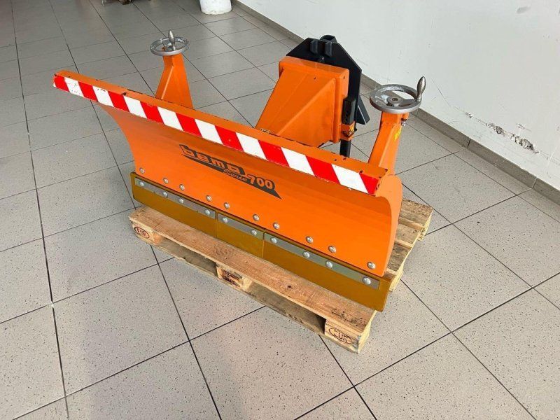 Bema 700