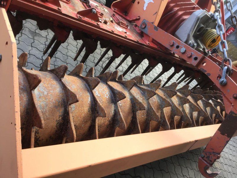 Lely 300-33