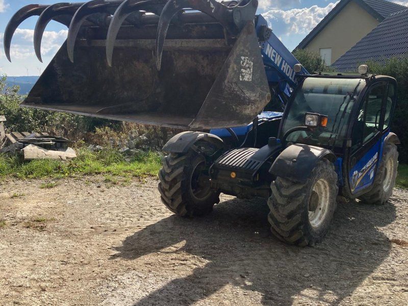 New Holland LM 5030