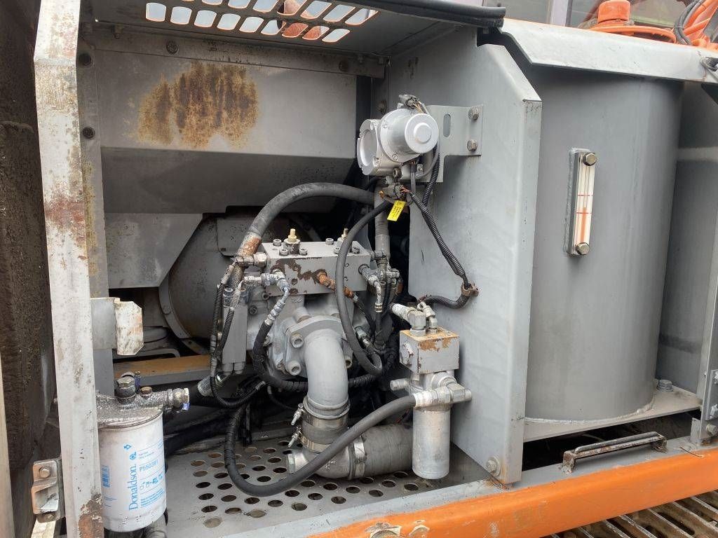 Fiat-Hitachi EX 150 LC -5