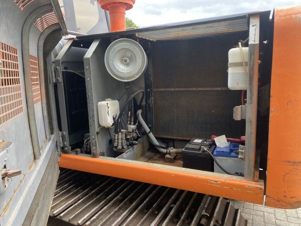 Fiat-Hitachi EX 150 LC -5