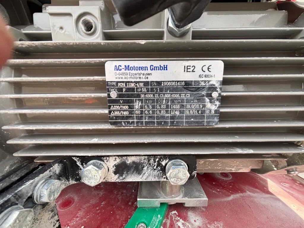 Takeuchi TB 216 Hybride