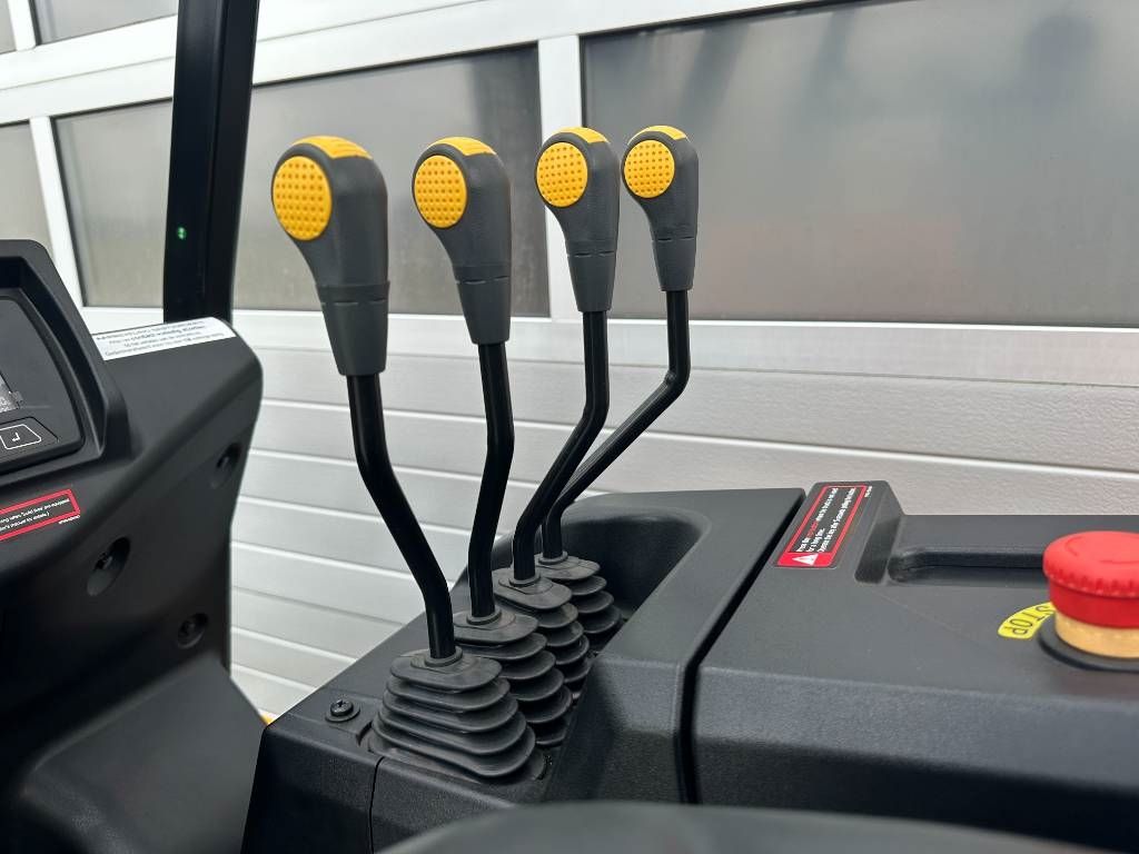 Hyundai 2.5 ton elektrische heftruck 25BE-X Triplex 3-deli