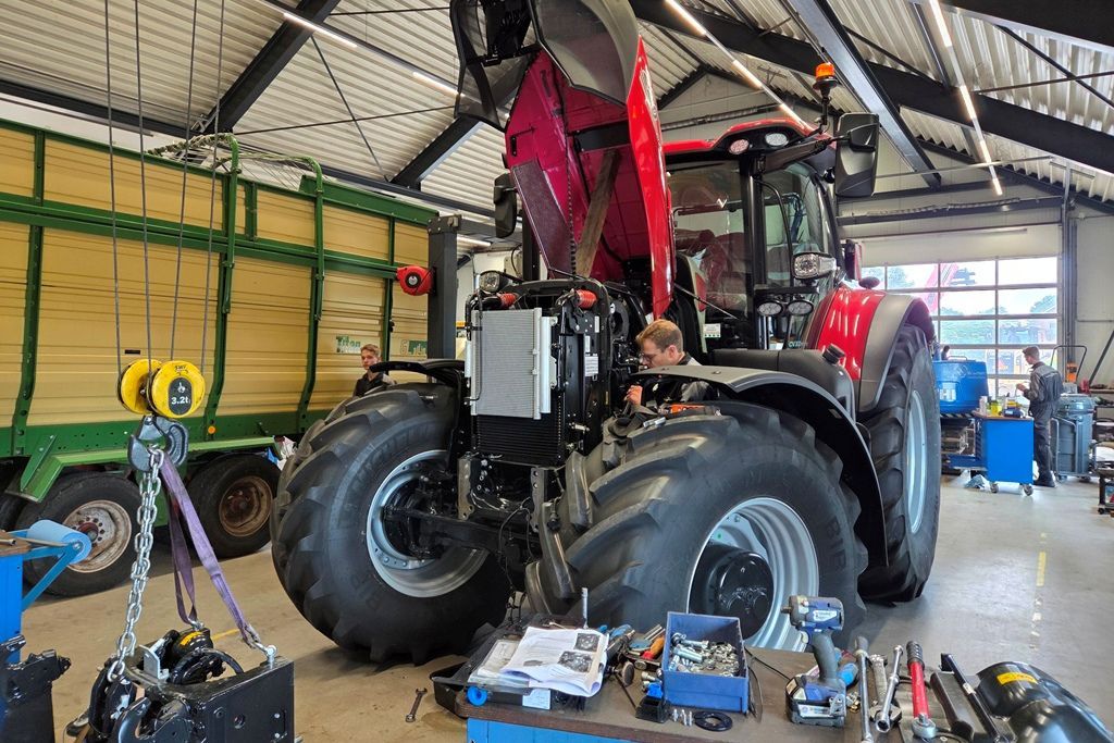 Servicemonteur bouw- en landbouwmachines