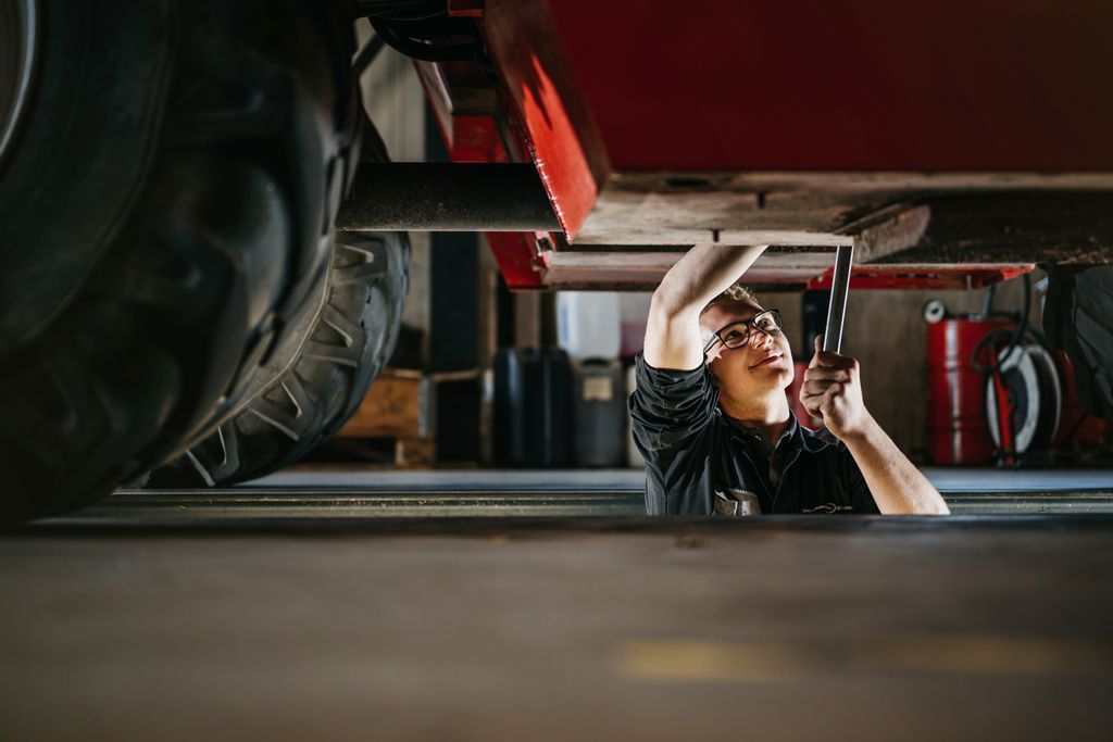 Servicemonteur bouw- en landbouwmachines