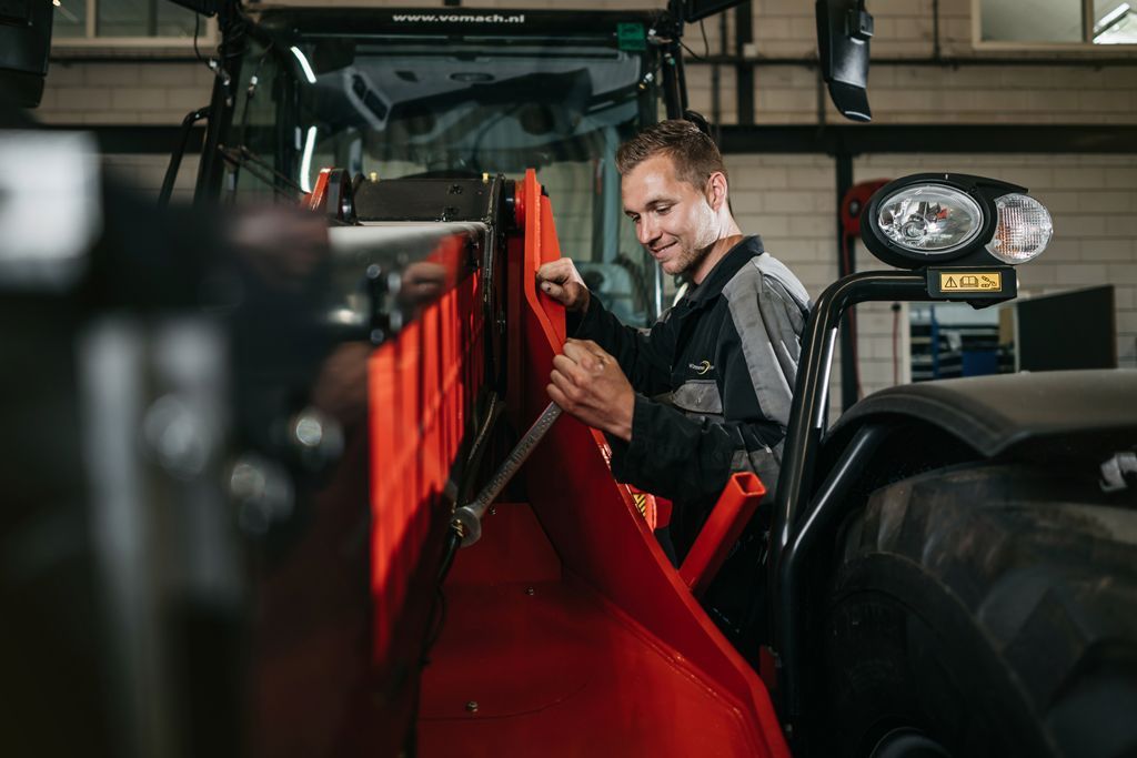 Servicemonteur bouw- en landbouwmachines