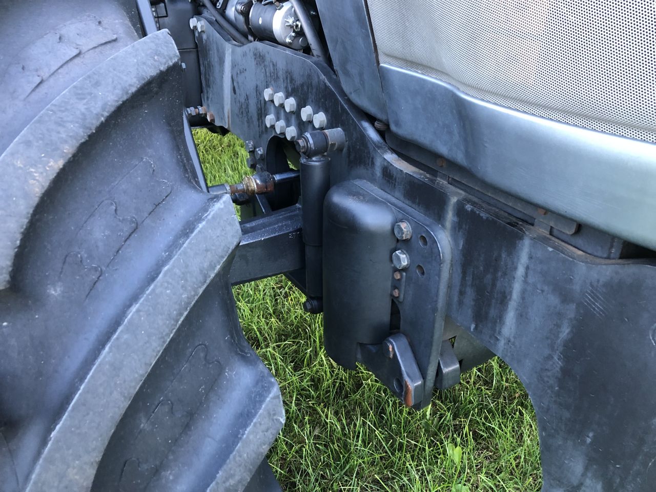 Valtra M120 tractor trekker