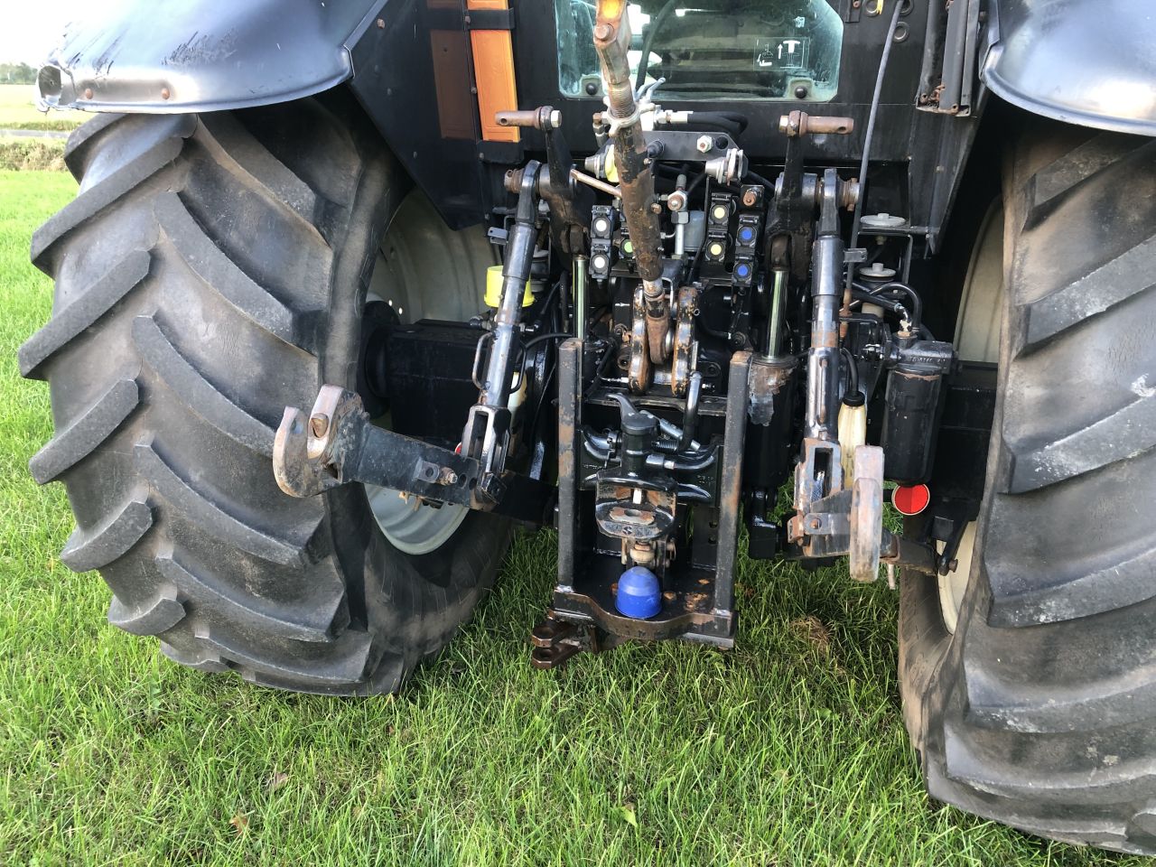 Valtra M120 tractor trekker