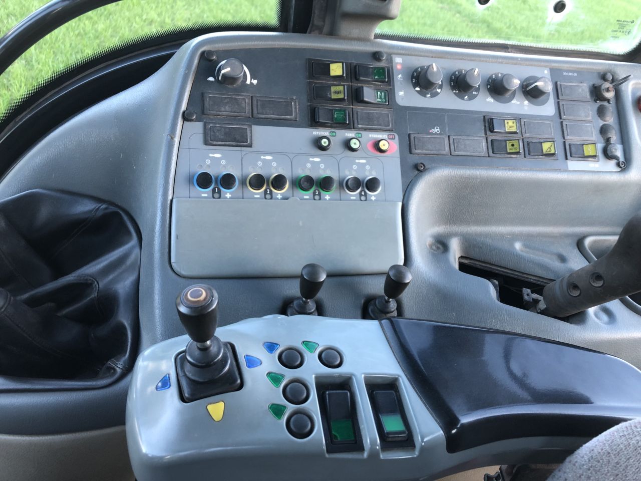 Valtra M120 tractor trekker