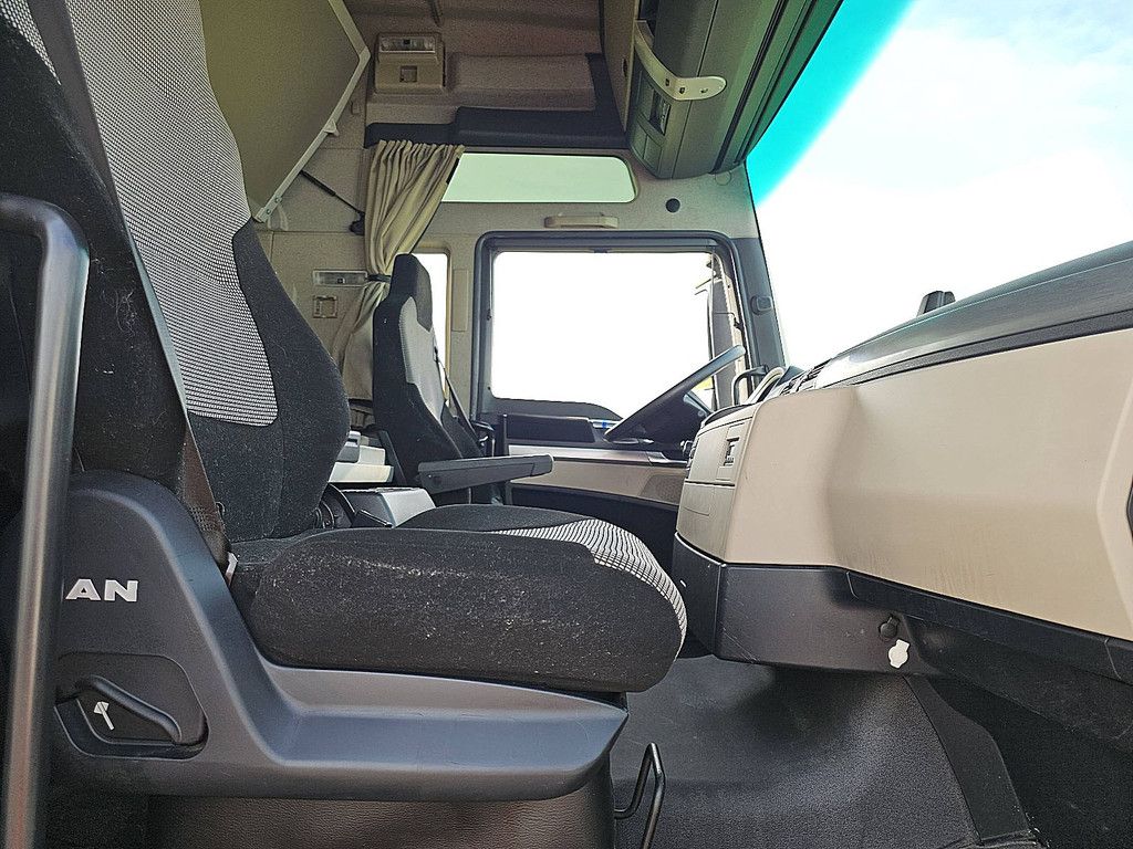 M.A.N. 26.500 TGX xxl 6x2/2 356tkm