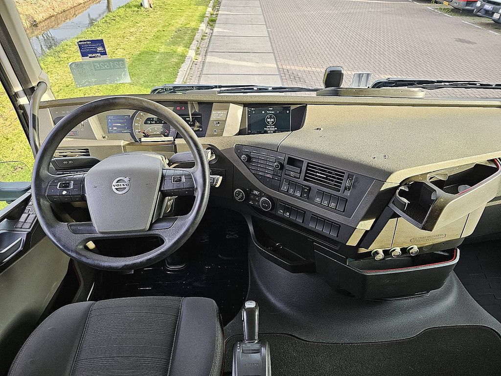 VOLVO FH 500 6x2 steer pto+hydr.