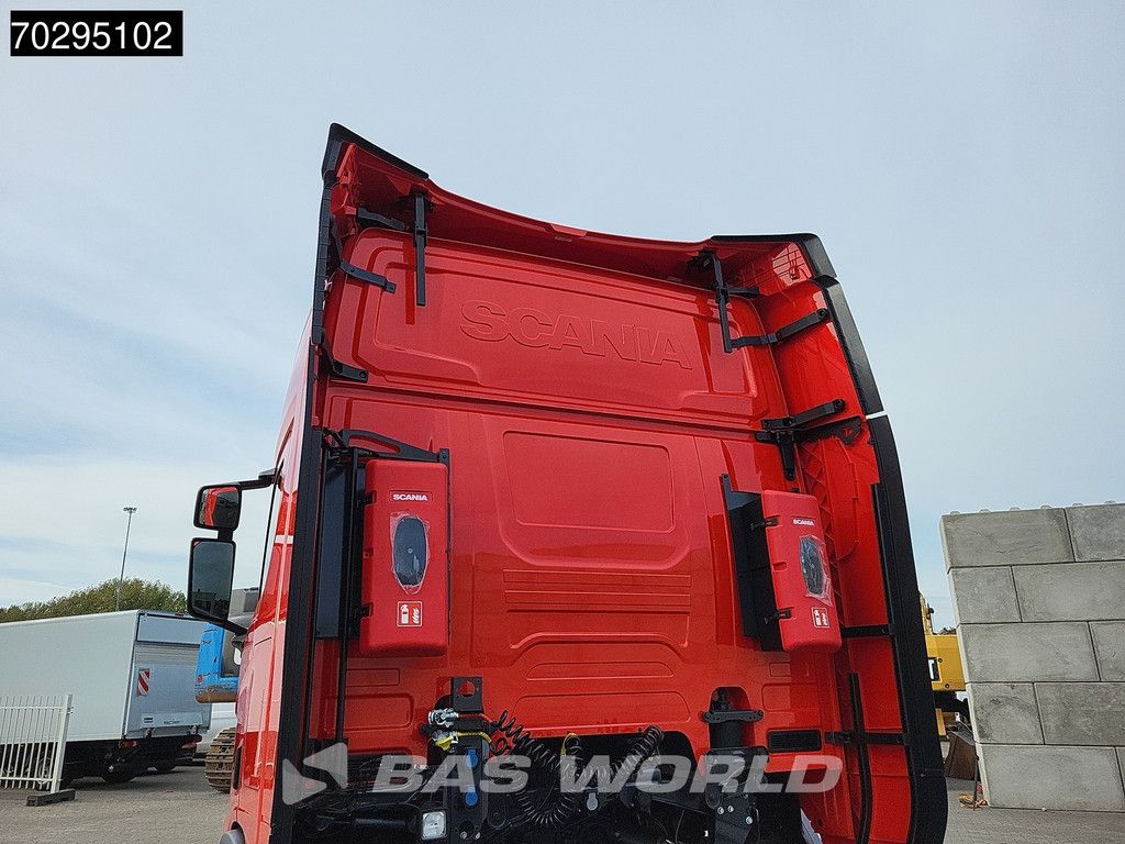 Scania R460 4X2 NEW! Retarder 2xTanks ACC LED Euro 6