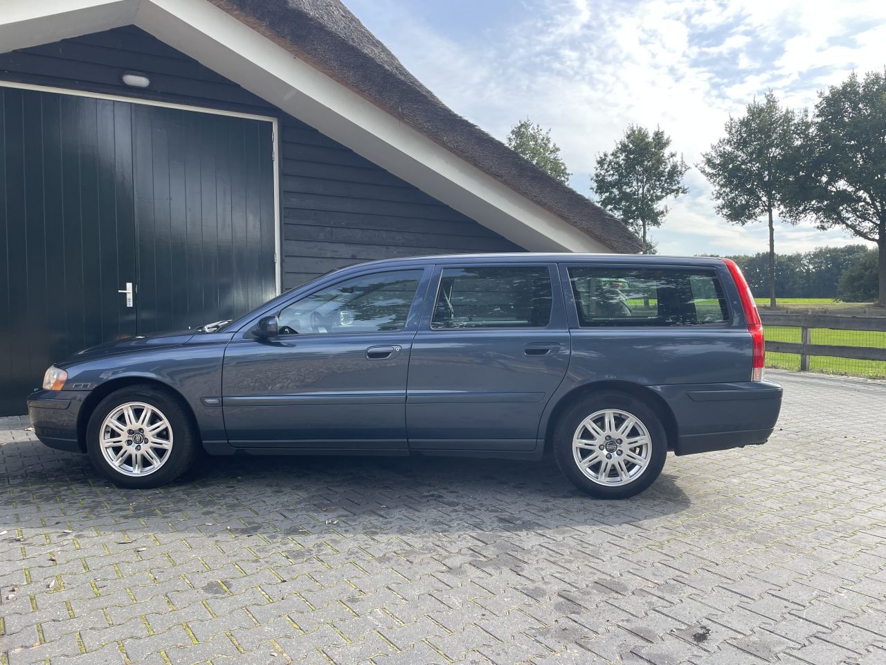 Volvo V70
