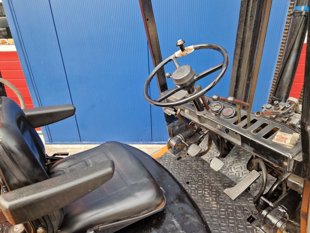TOYOTA FG25 HEFTRUCK LPG 2.5 TONS MET SIDESHIFT EN FREELIFT