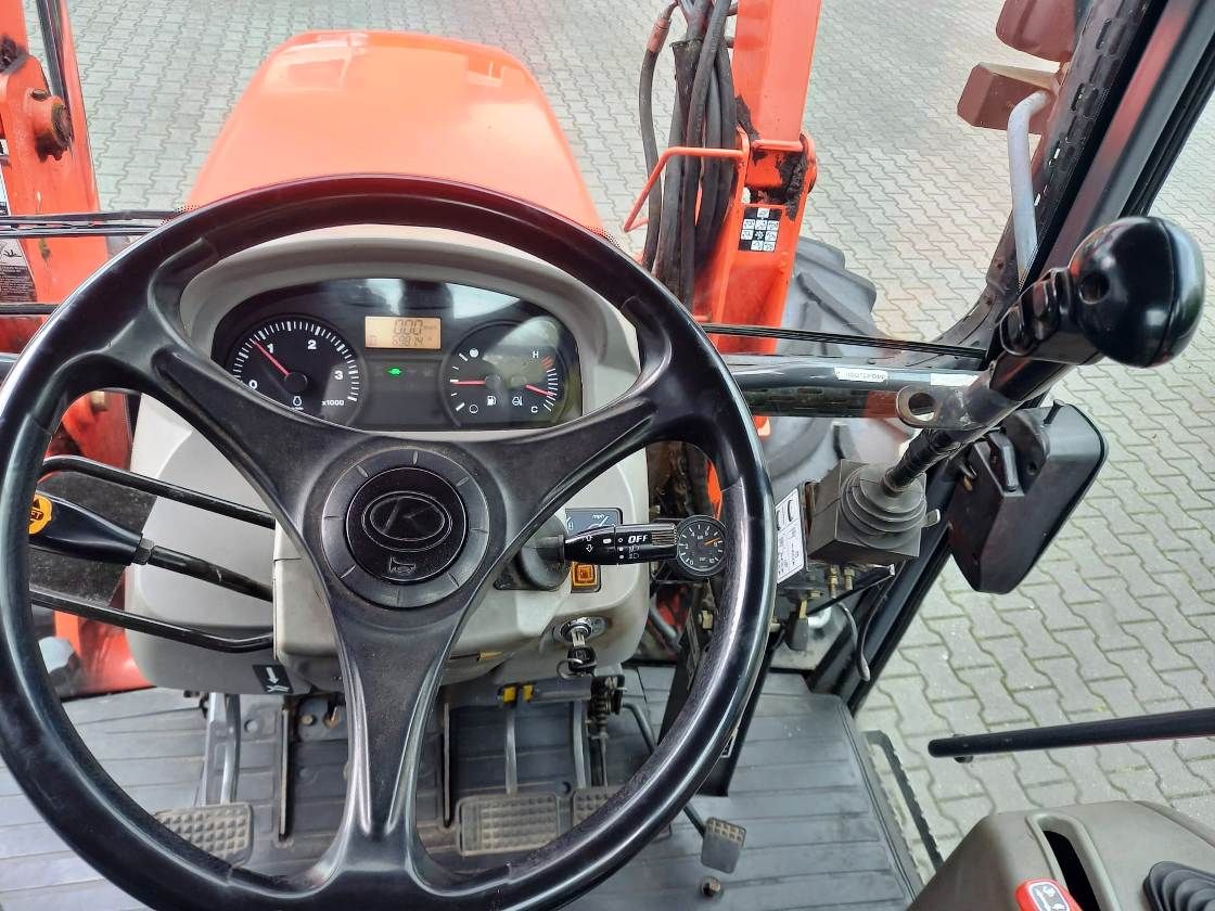 Kubota M-108 + frontlader