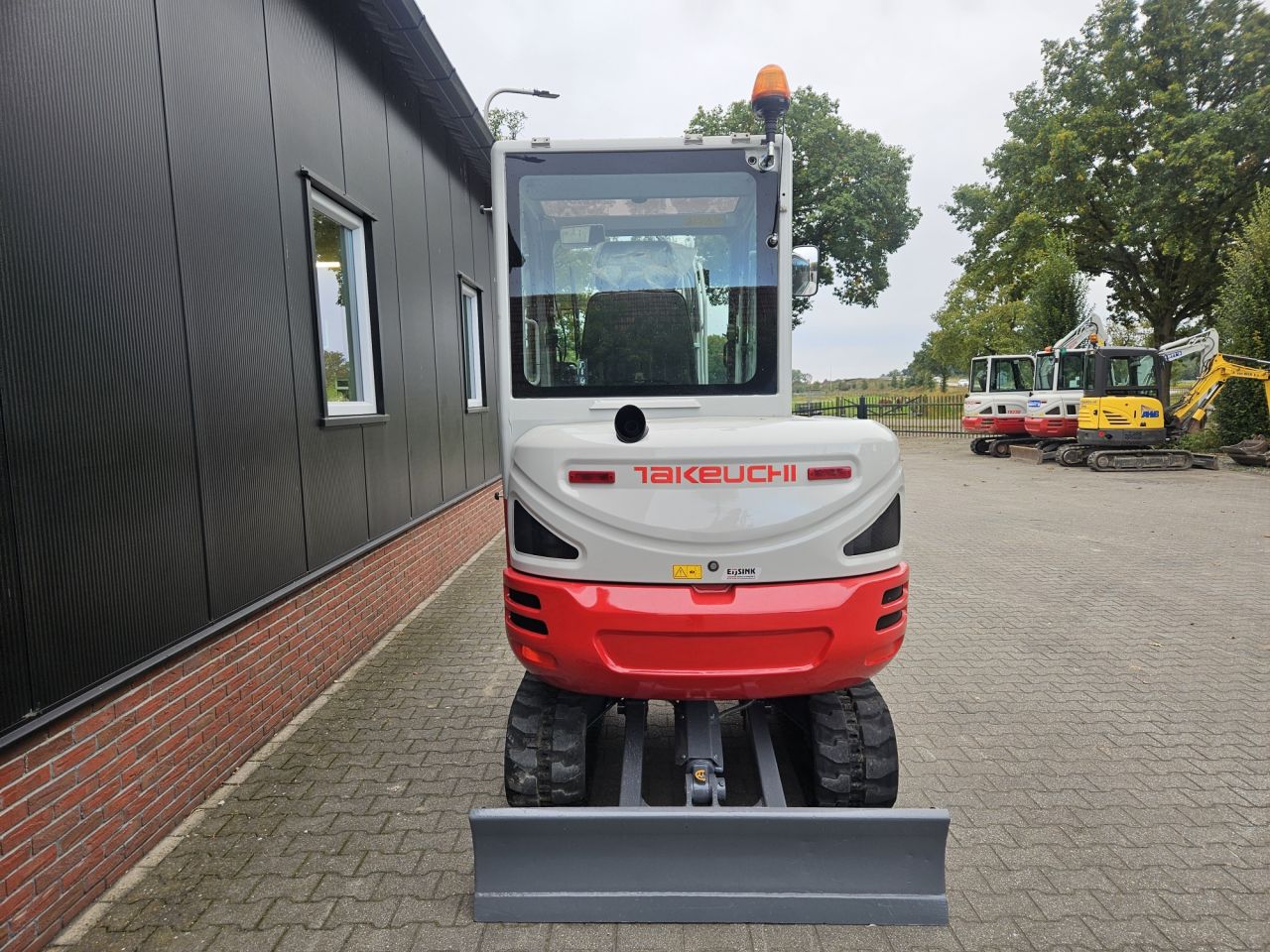 Takeuchi TB230