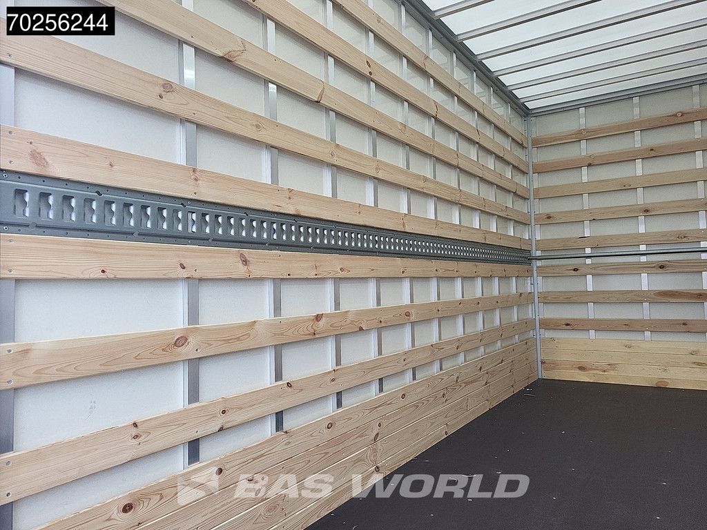 Iveco Daily 35C18 3.0L Automaat Laadklep Zijdeur Dubbellucht Bakwagen 180PK LED Airco Cruise Camera Lat om Lat D'Hollandia Bakwagen Meubelbak Koffer Airco Cruise control