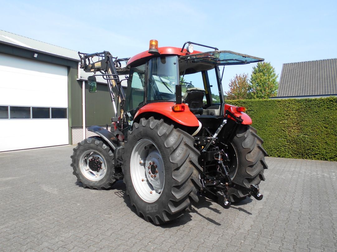 Case-IH JX 80 + frontlader
