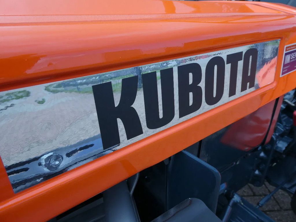 Kubota B7000 4wd / Koopje