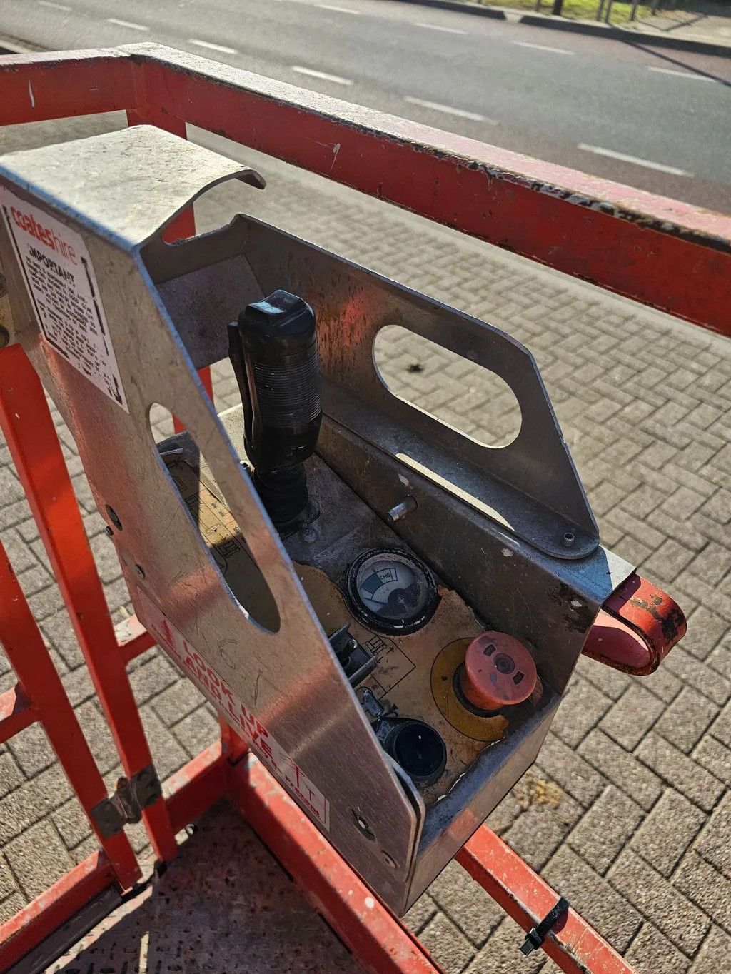 Skyjack Sj12 mast hoogwerker met boek schaarlift