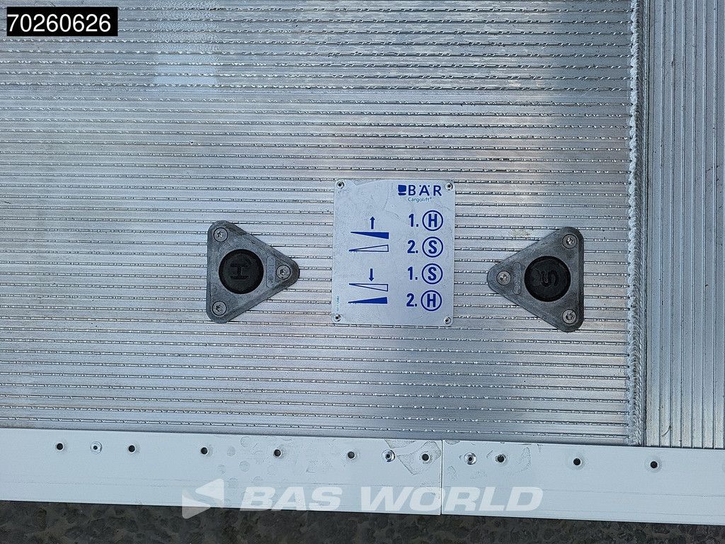 Iveco Daily 35S21 3.0L 210PK Automaat Schuifzeilen Laadklep ACC LED CarPlay Euro6 Schuifzeil Zeilen Koffer Meubelbak Bakwagen Klima