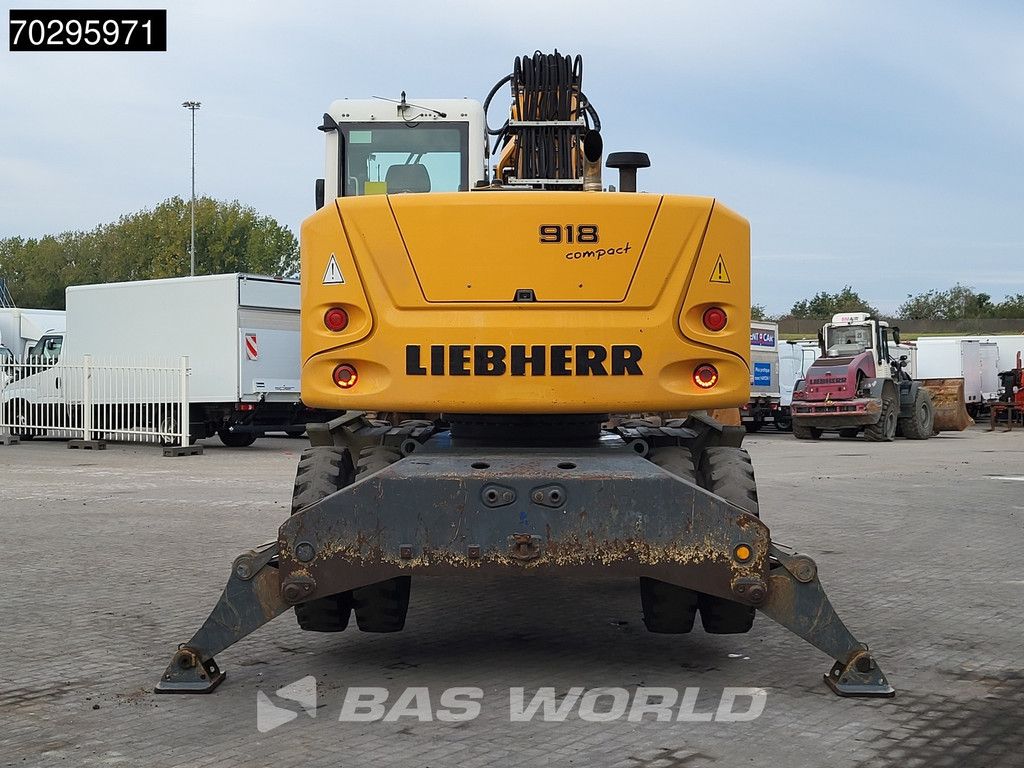 Liebherr A918 Compact