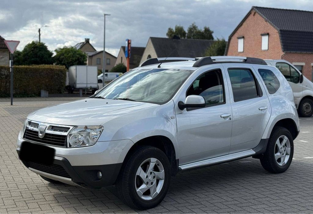 Dacia Duster dCi Diesel 2011 (Margin)