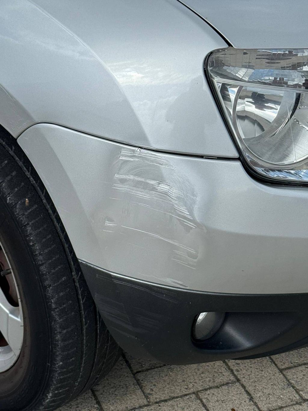 Dacia Duster dCi Diesel 2011 (Margin)