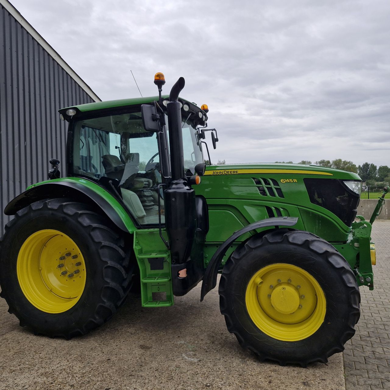 John deere 6145R autopower