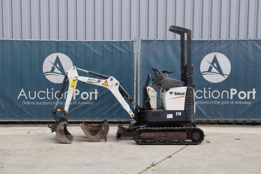 Minibagger Bobcat E10 Diesel 7,6 kW 2011
