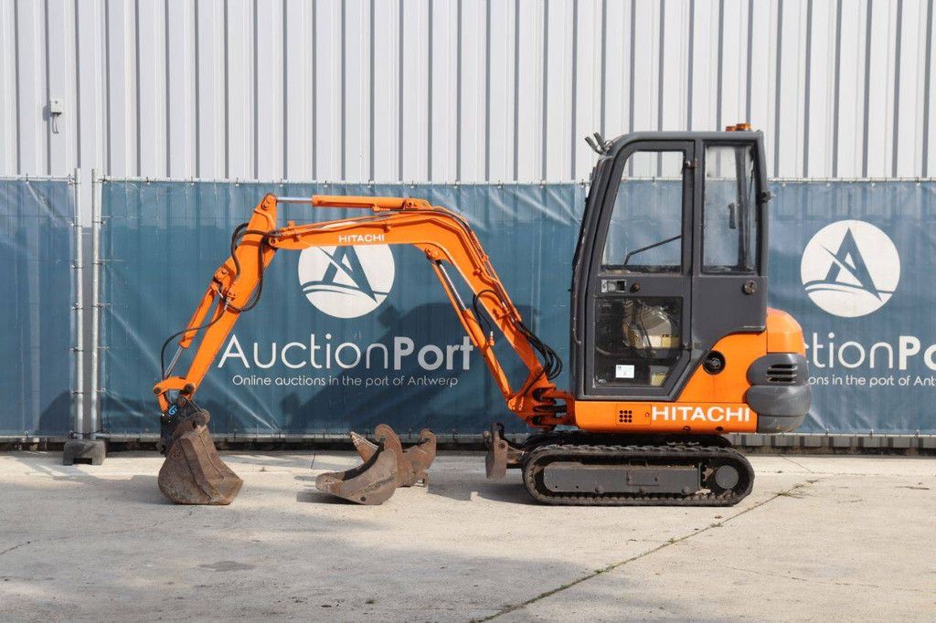 Raupenbagger Hitachi EX15 Diesel 13,2 kW 2000