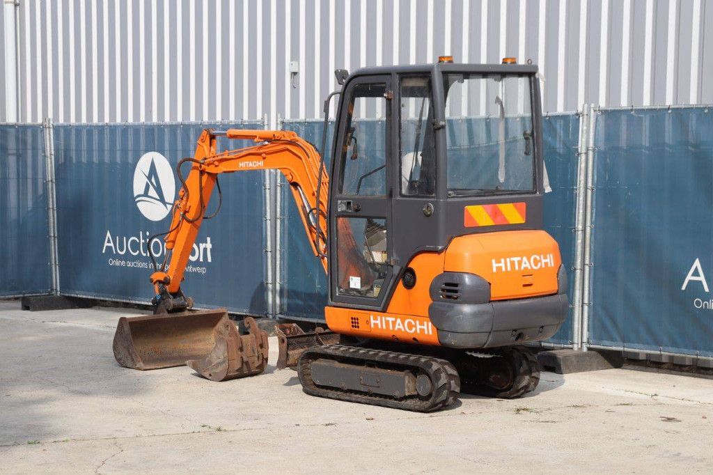 Raupenbagger Hitachi EX15 Diesel 13,2 kW 2000