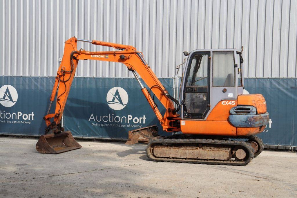 Raupenbagger Hitachi EX45.2 Diesel 26,5 kW 1999