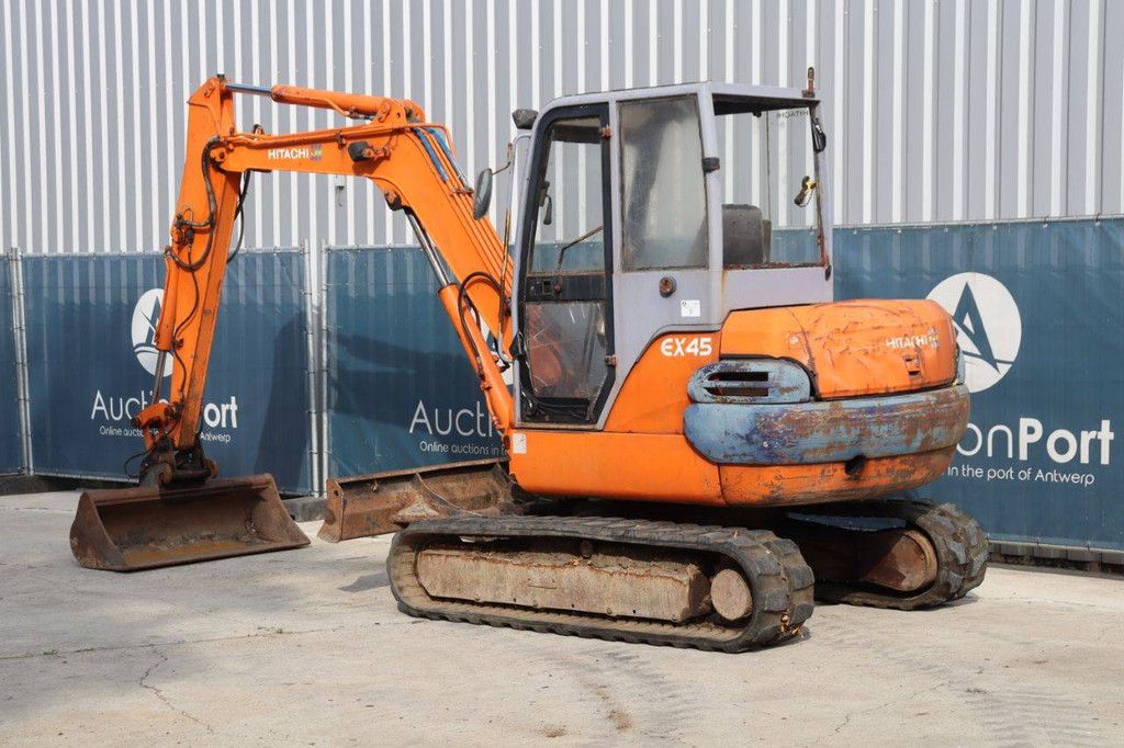 Raupenbagger Hitachi EX45.2 Diesel 26,5 kW 1999