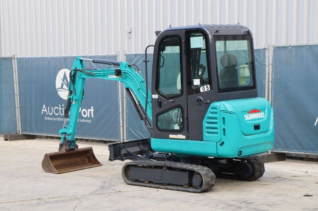 Minigraver Sunward SWE20B Diesel 13.3kW 2016
